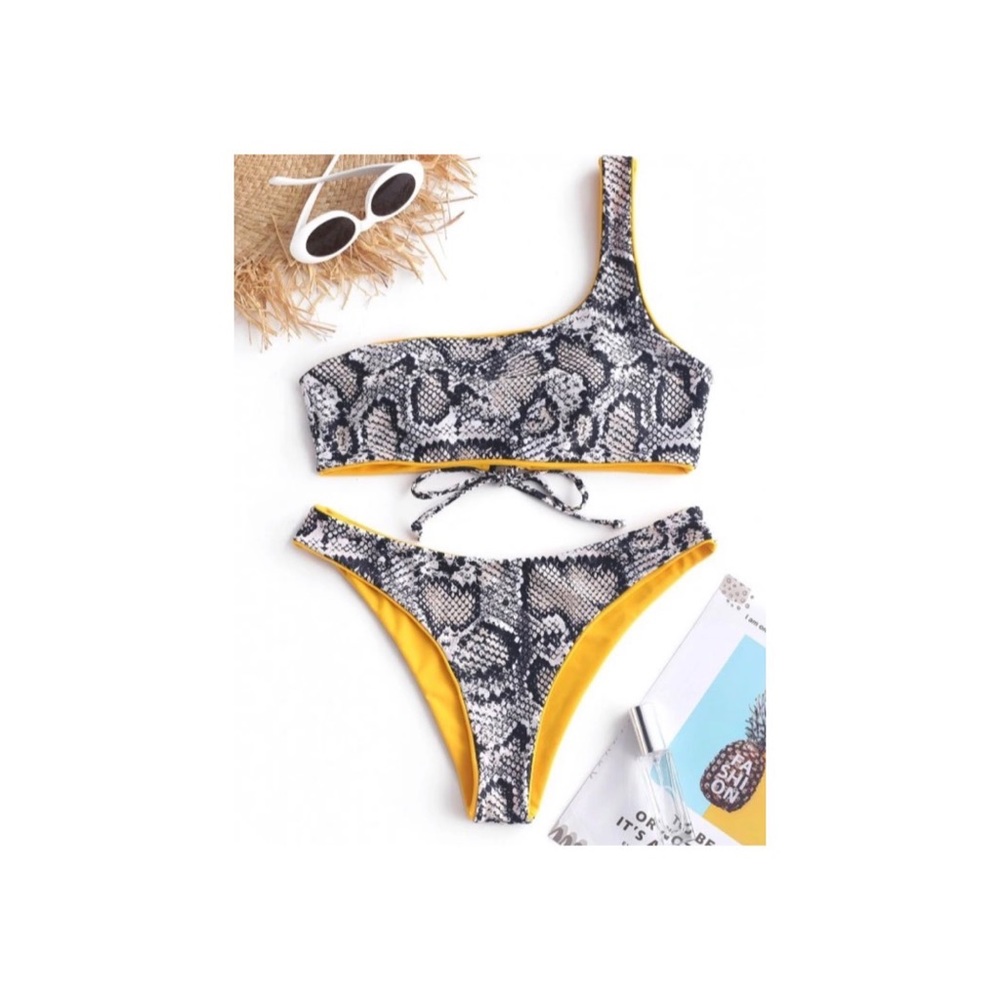 NWT Reversible Snake Skin Print/Yellow Bikini S